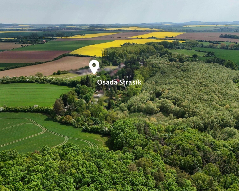 Prodej stavebního pozemku u Kouřimi